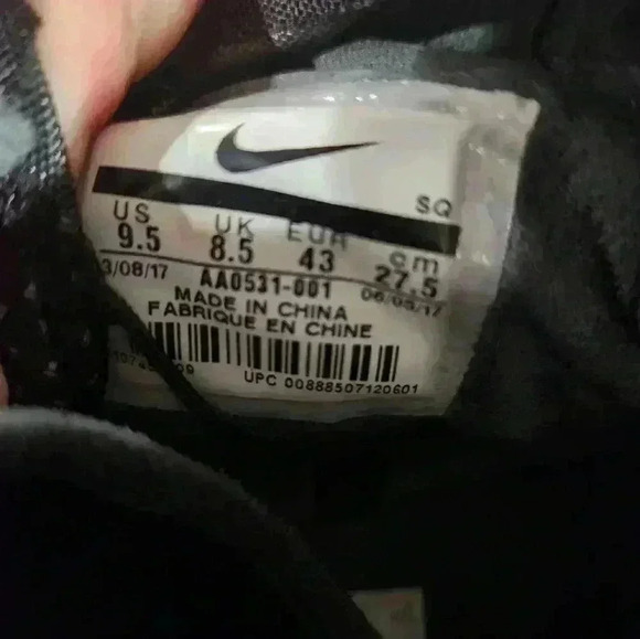 Nike Komyuter SE Triple Black mens size 9.5 - Picture 5 of 8